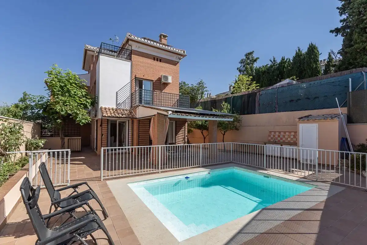 Haus mit Terrasse zum Verkauf in Calle LIMA