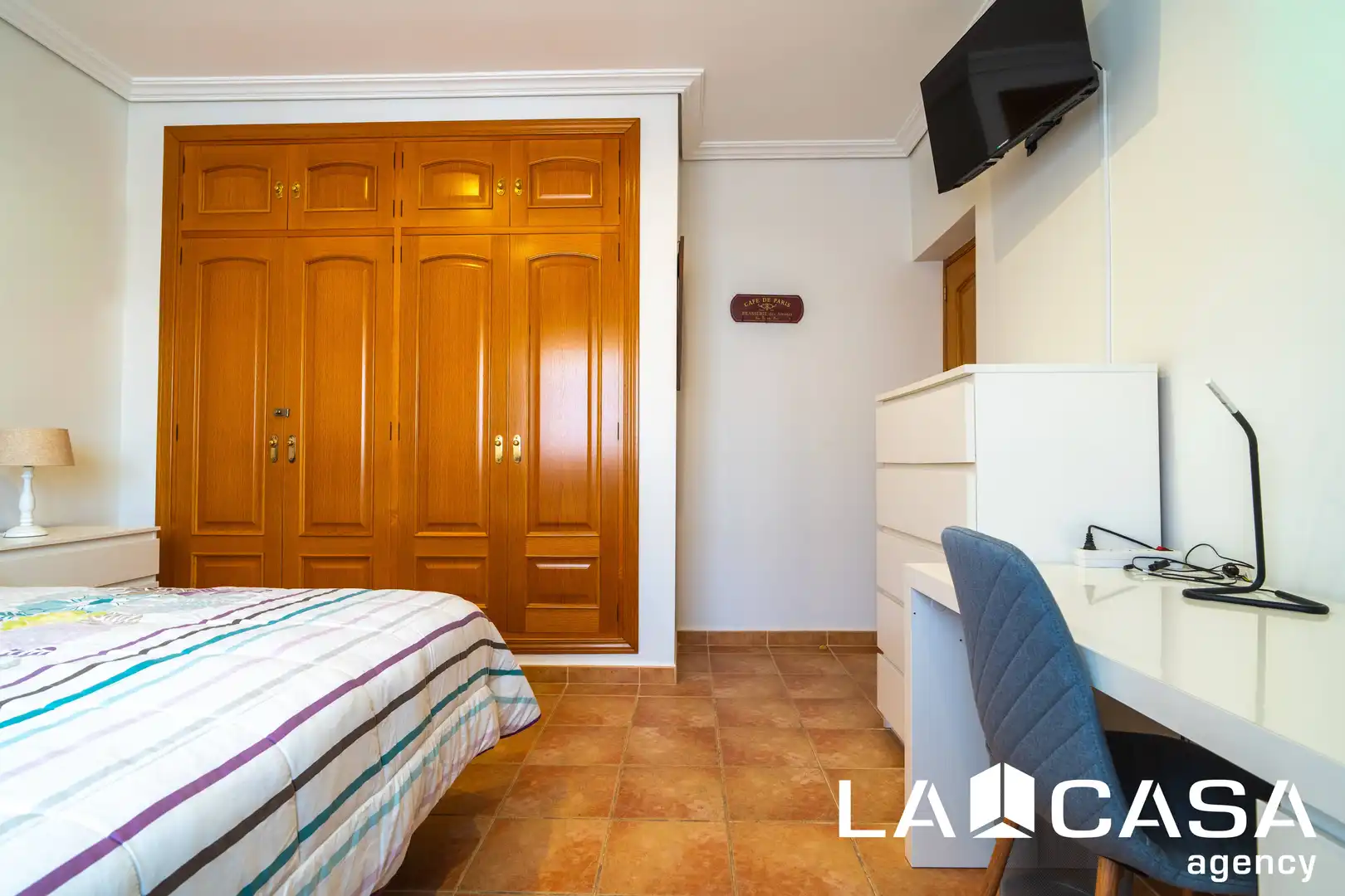 Chalet con piscina en venta en Cerros de Montequinto, imagen 5