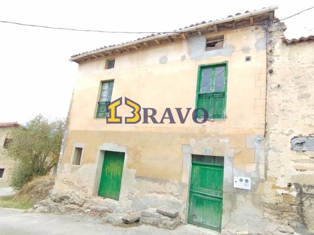 Casa-chalet en Venta en Trespaderne