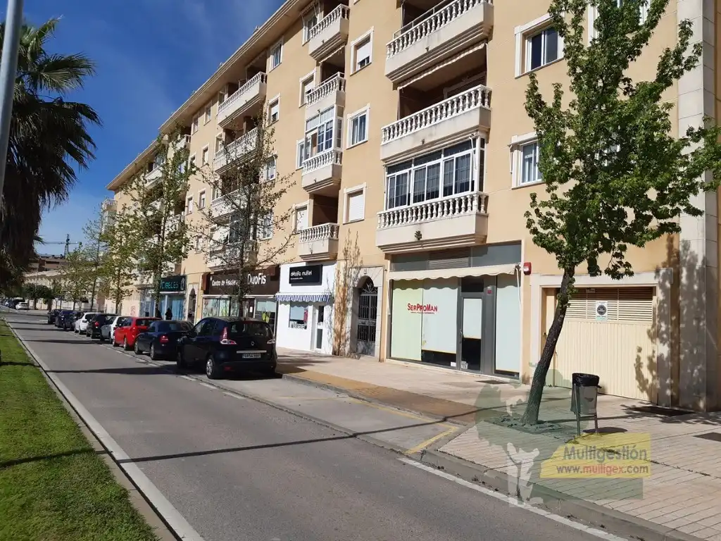 Local comercial en venda a Nuevo Cáceres, imagen 4