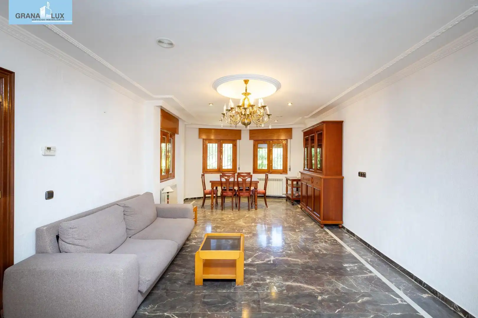 Villa con balcone in vendita a Calle de los Viñedos, imagen 5