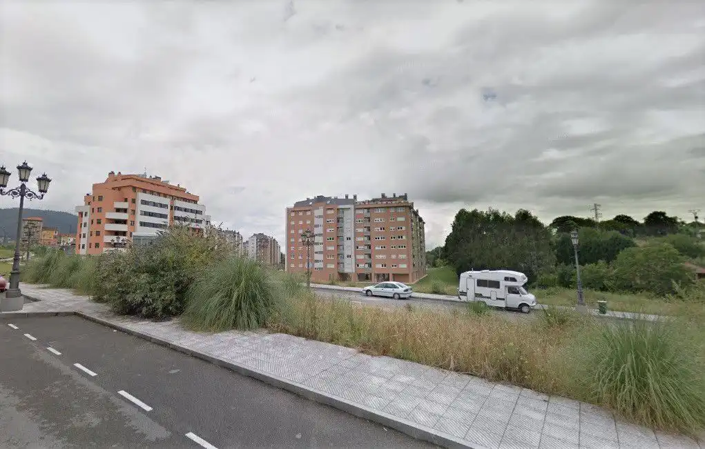 Vista exterior de Residencial en venda en Oviedo 