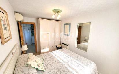 Bedroom of Flat for sale in  Madrid Capital  with Air Conditioner