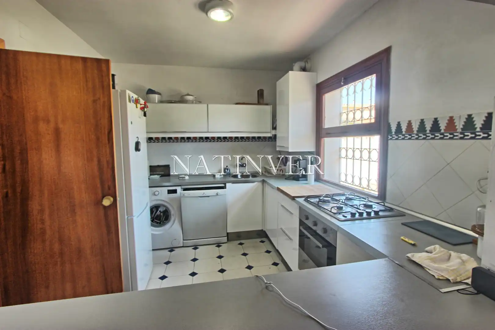Cocina de Casa o chalet en venta en Vélez-Málaga con Jardín privado, Terraza y Piscina