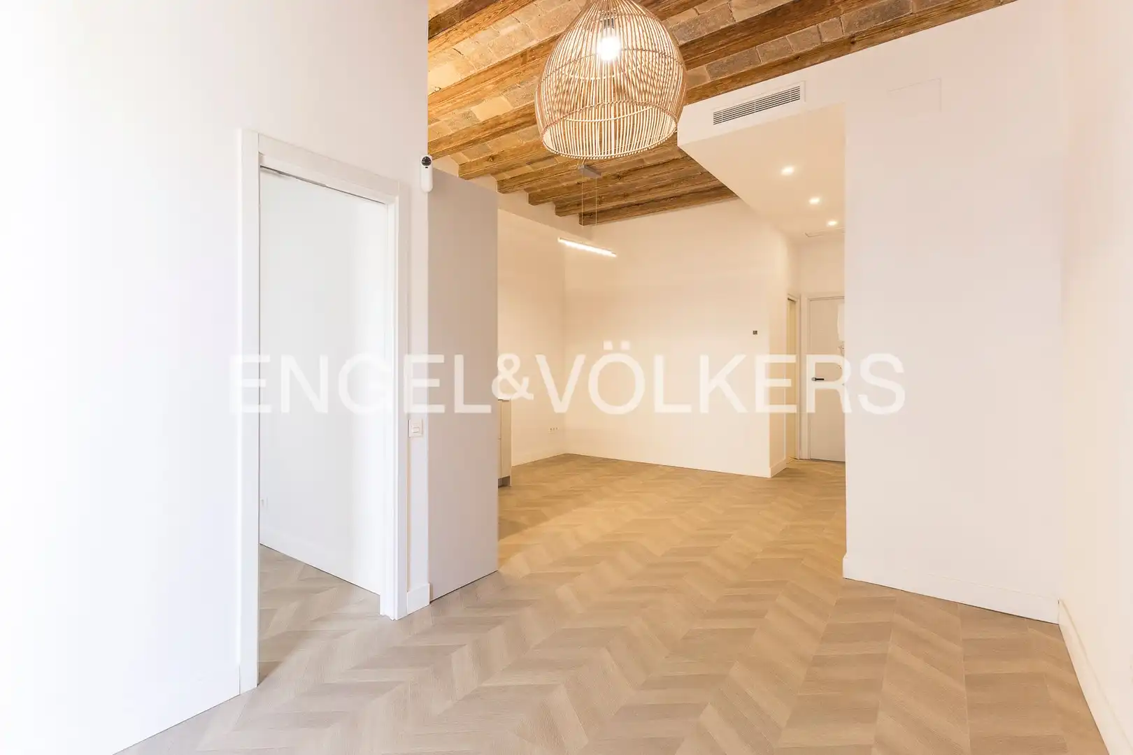 Apartamento en venta en Barcelona con Aire acondicionado, Calefacción y Terraza
