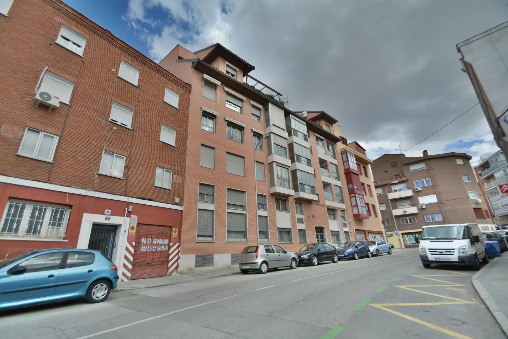 Vista exterior de Piso de alquiler en Madrid con Aire acondicionado, Trastero y Amueblado