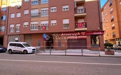 Exterior view of Flat for sale in Tarancón  with Heating, Terrace and Furnished