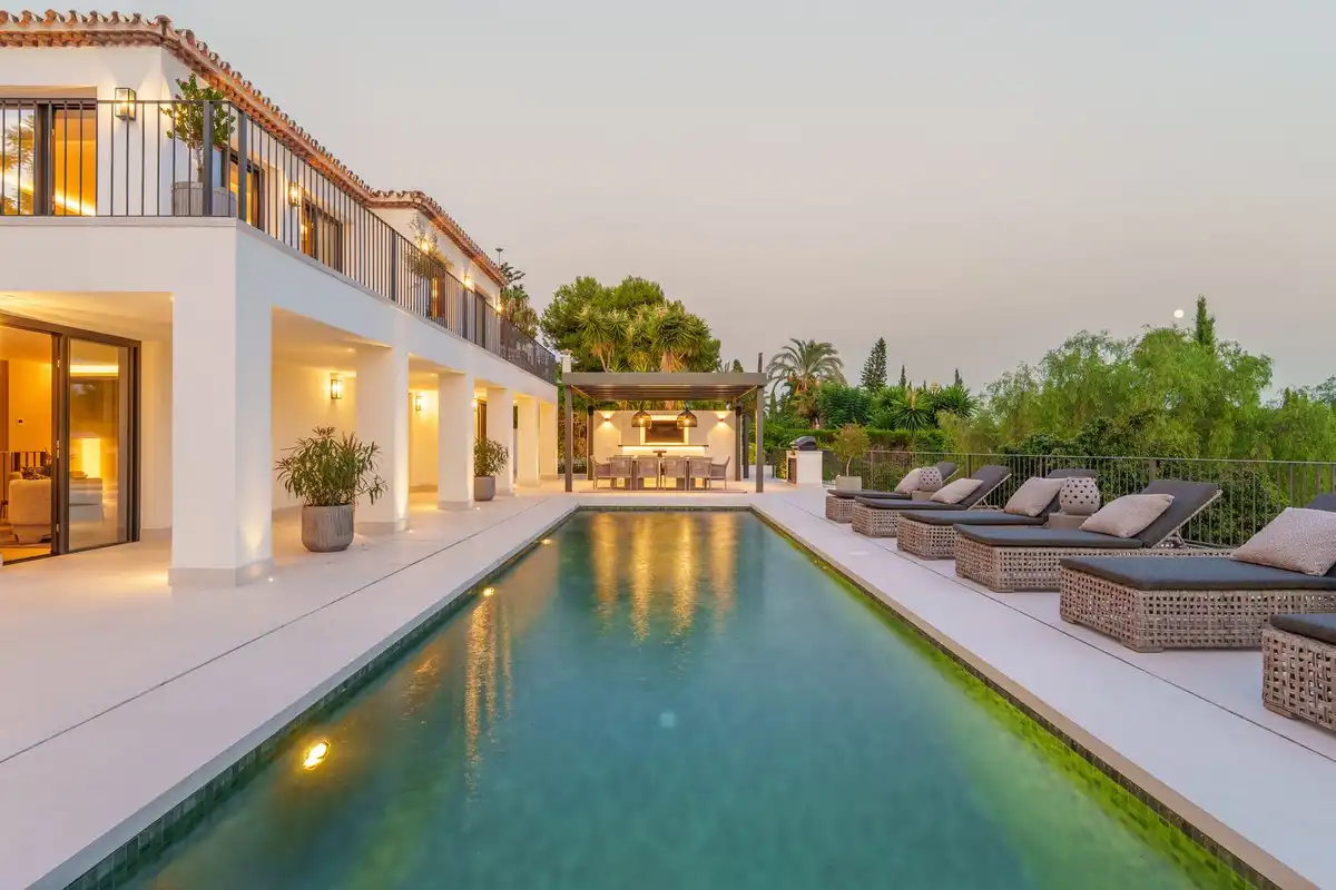 Casa con piscina en venta en San Pedro de Alcántara, imagen 47