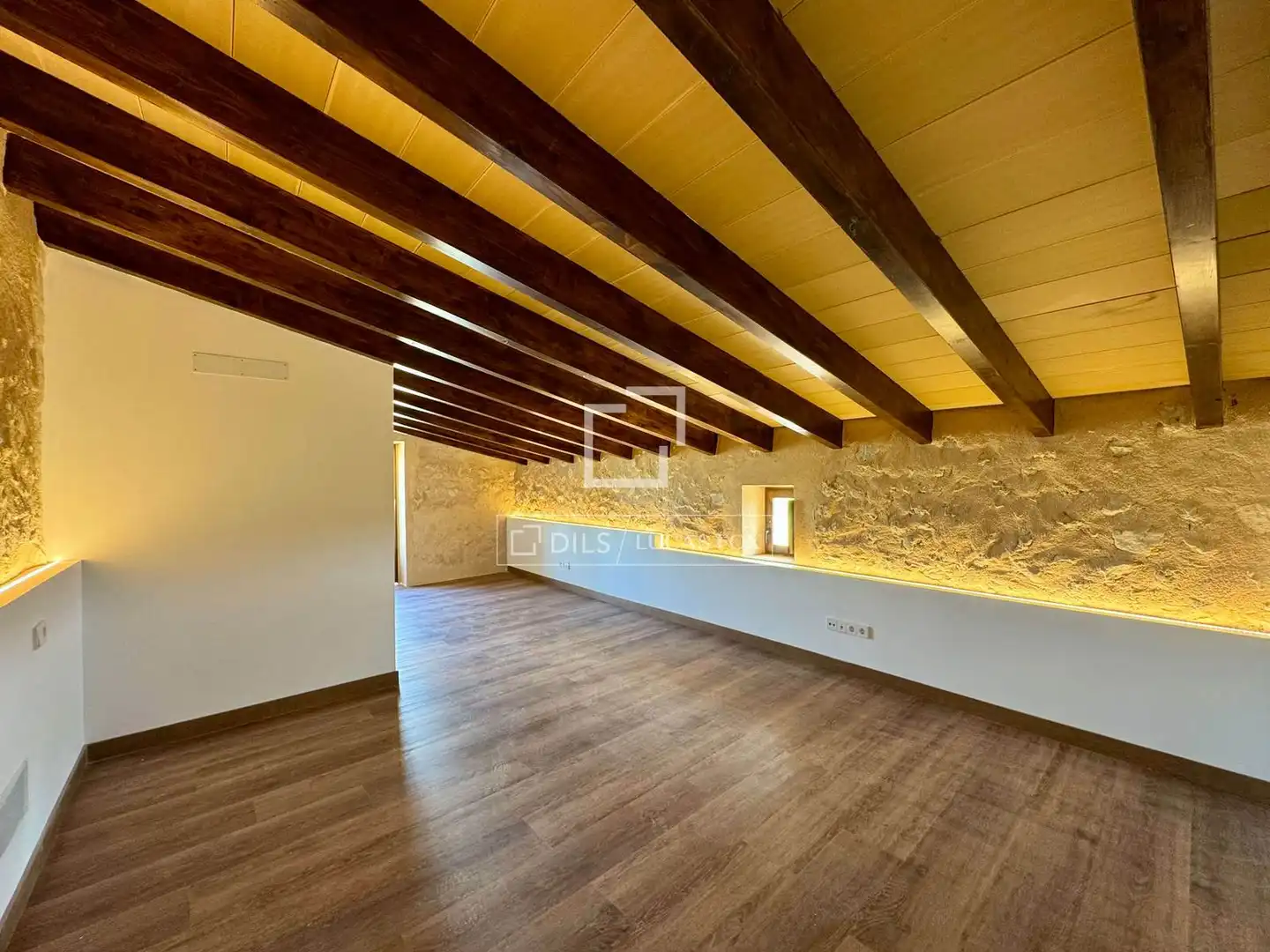 Sala de estar de Finca rústica en venta en Llubí con Jardín privado y Trastero