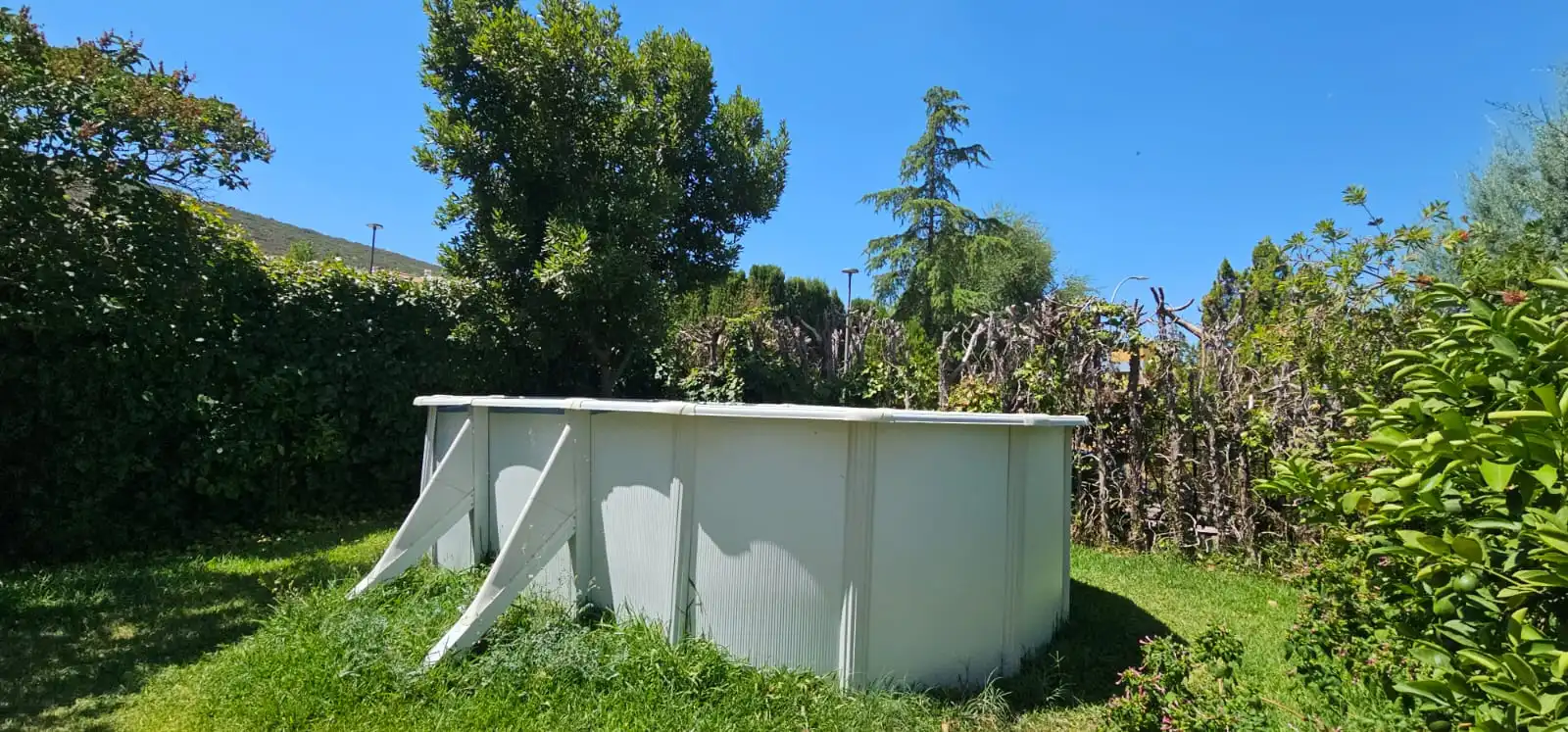 Piscina de Casa o xalet en venda en Puertollano amb Aire condicionat, Calefacció i Jardí privat
