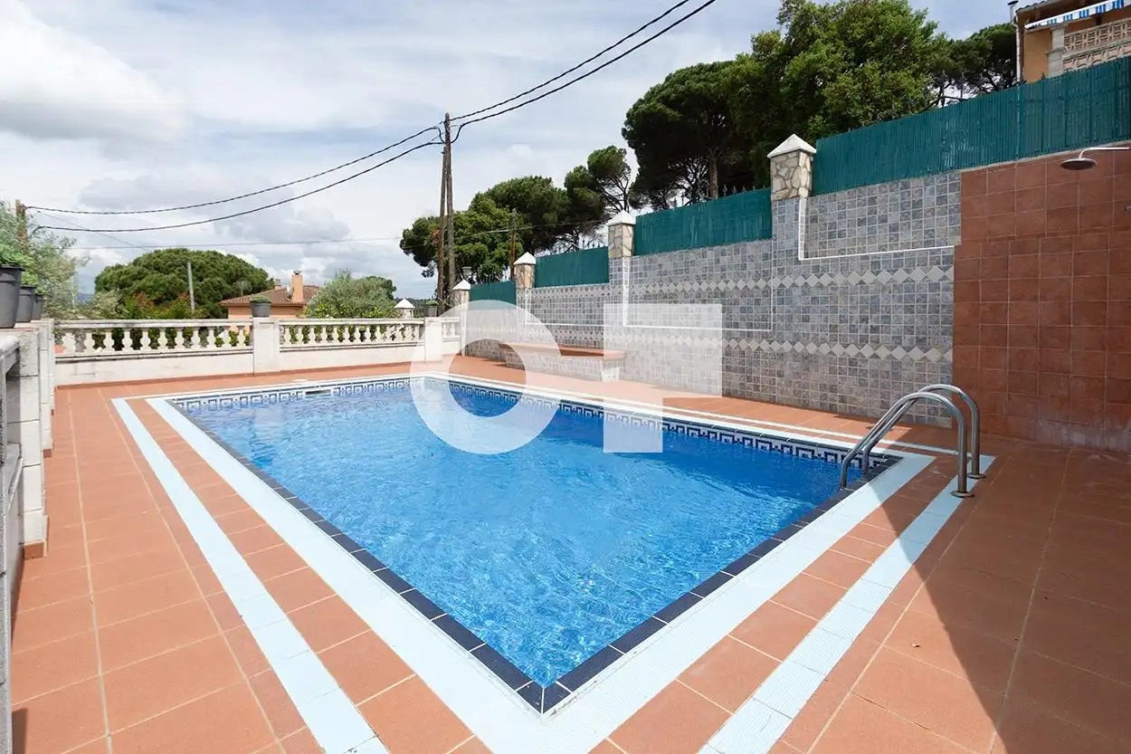 Piscina de Casa o xalet en venda en Tordera amb Calefacció, Terrassa i Piscina