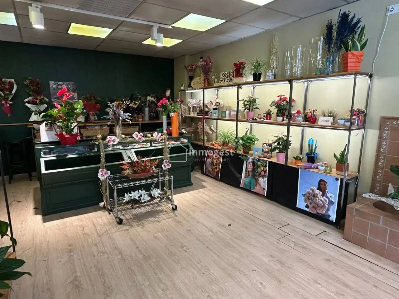 Local en venta en Girona