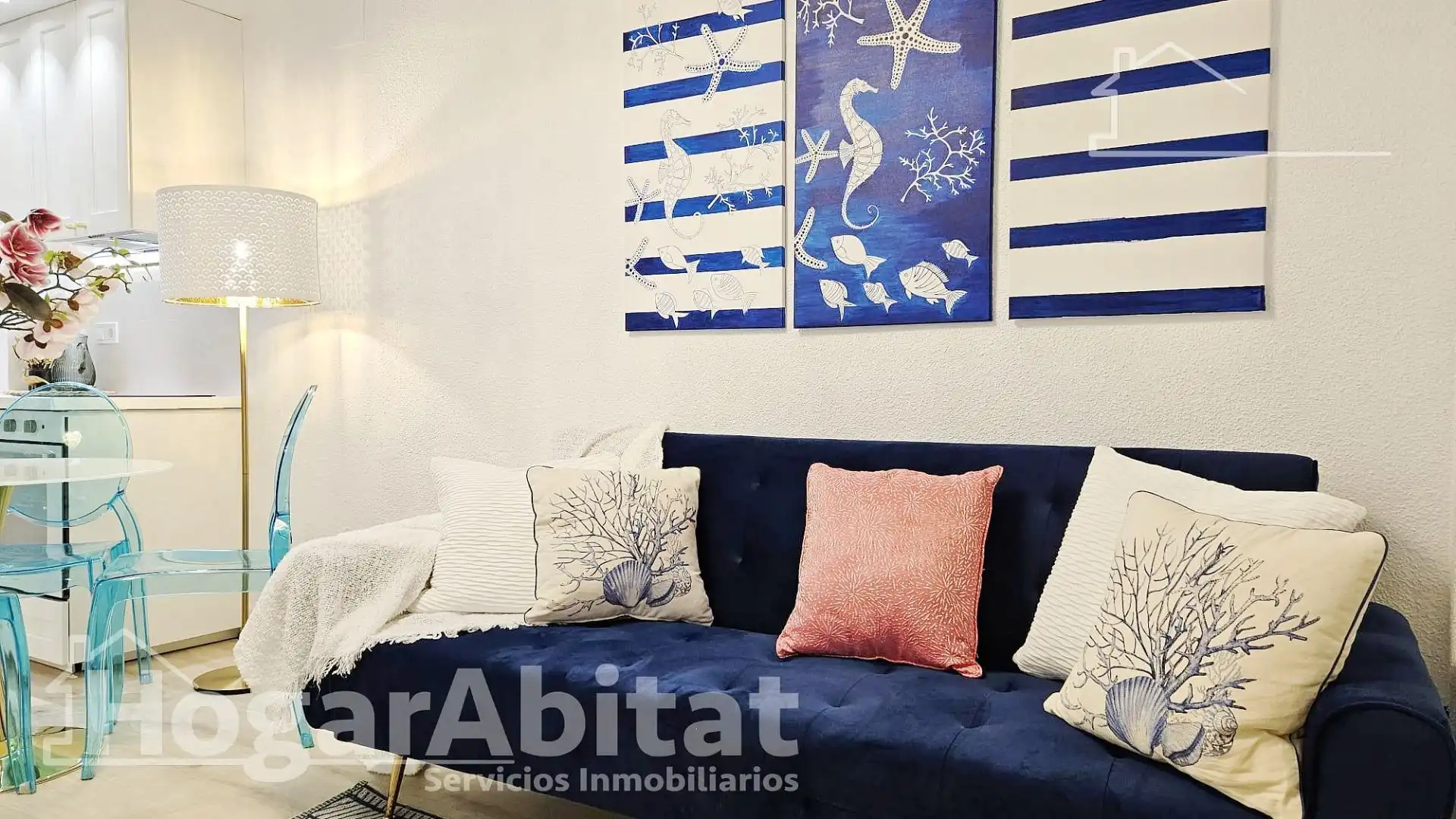 Living room of Flat for sale in Oropesa del Mar / Orpesa  with Air Conditioner, Terrace and Furnished