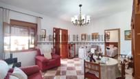 Living room of Single-family semi-detached for sale in Vélez-Málaga  with Air Conditioner, Terrace and Furnished
