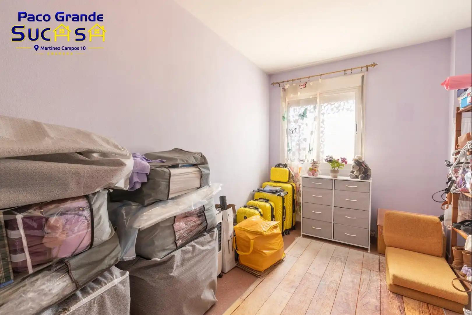 Bedroom of Flat for sale in Granada  with Heating, Terrace and Furnished