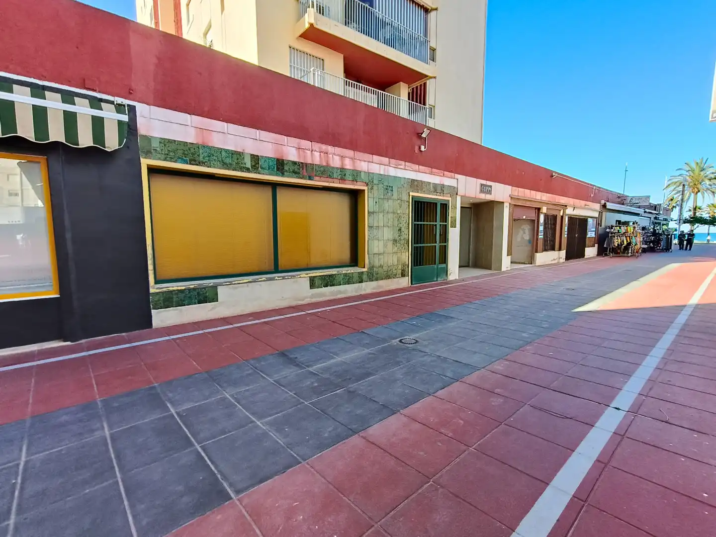 Local en venta en Carrer de Formentera, Playa de Gandia