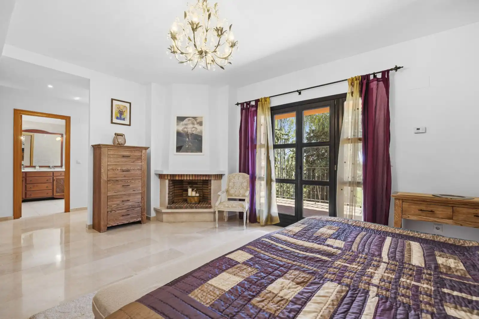 Chalet con piscina en venta en San Pedro de Alcántara, imagen 13