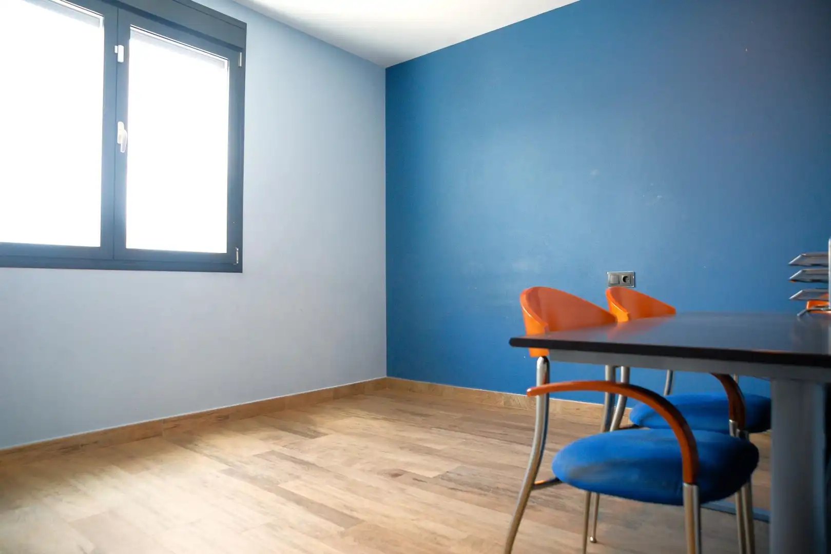Habitación de Casa adosada en venta en Camas con Terraza y Trastero