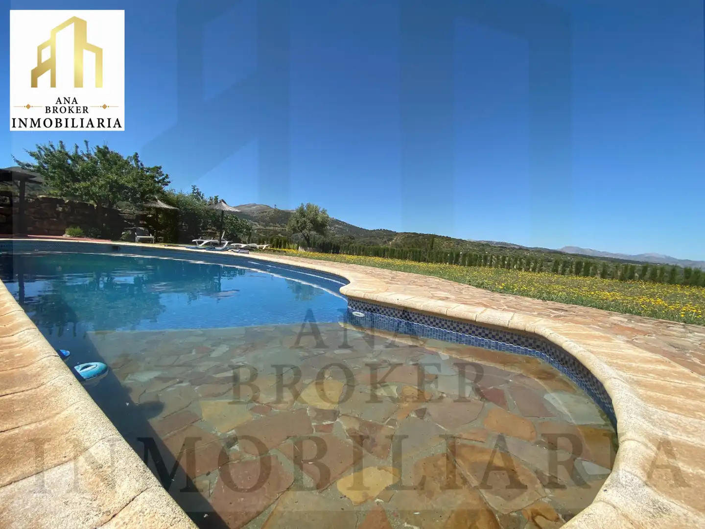 Piscina de Casa o chalet en venta en Ronda con Aire acondicionado, Calefacción y Jardín privado