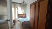 Bedroom of Flat for sale in  Granada Capital  with Terrace and Balcony