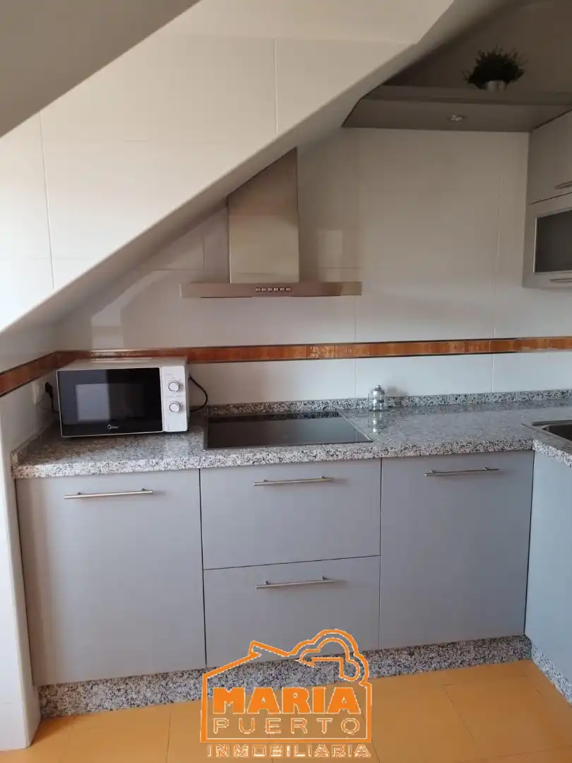 Cuina de Apartament de lloguer en Antequera amb Aire condicionat, Traster i Moblat