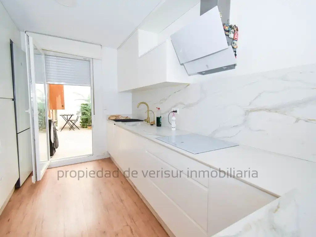 Flat with terrace for sale in Casco Antiguo, imagen 6