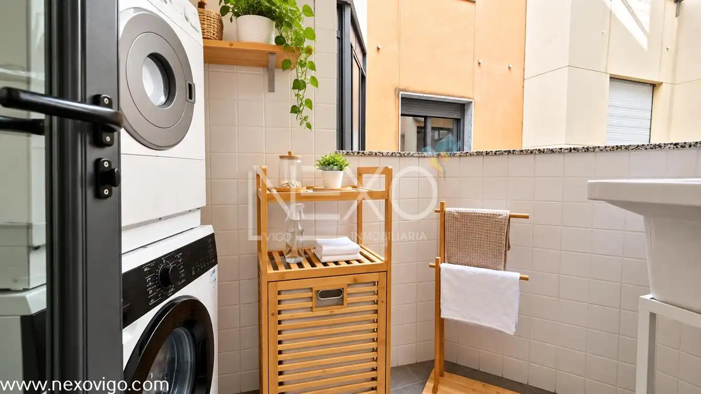 Terraza de Piso en venta en Vigo  con Calefacción, Parquet y Trastero