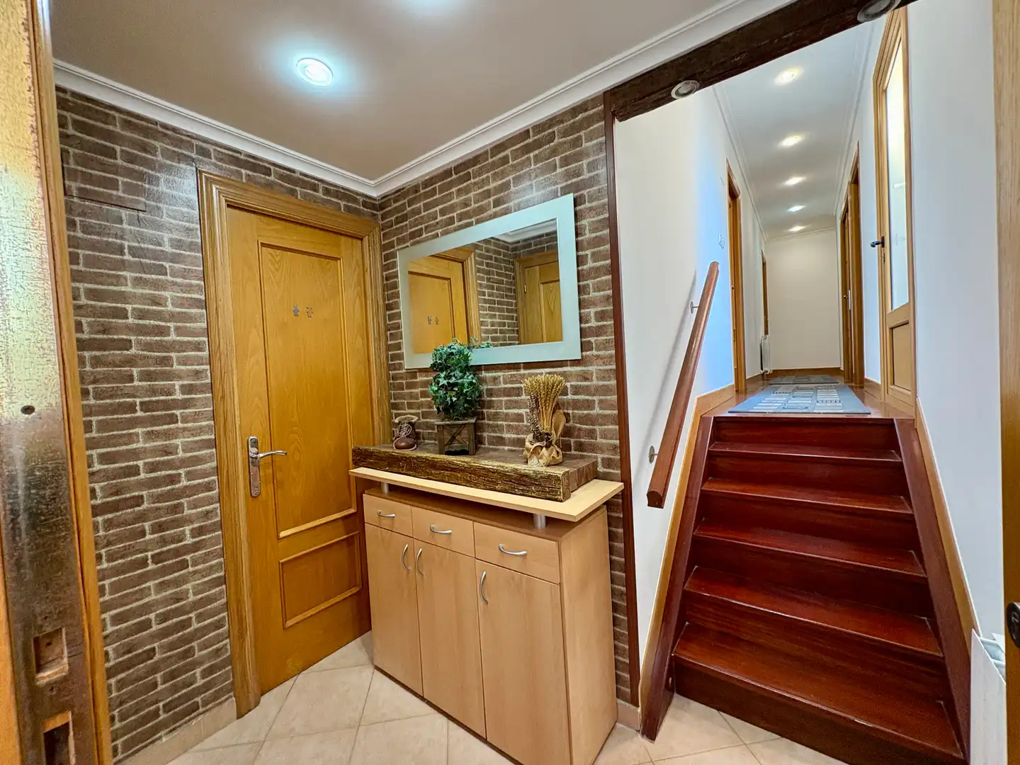 Wohnung zum Verkauf in Mutriku mit Heizung, Terrasse und Möbliert
