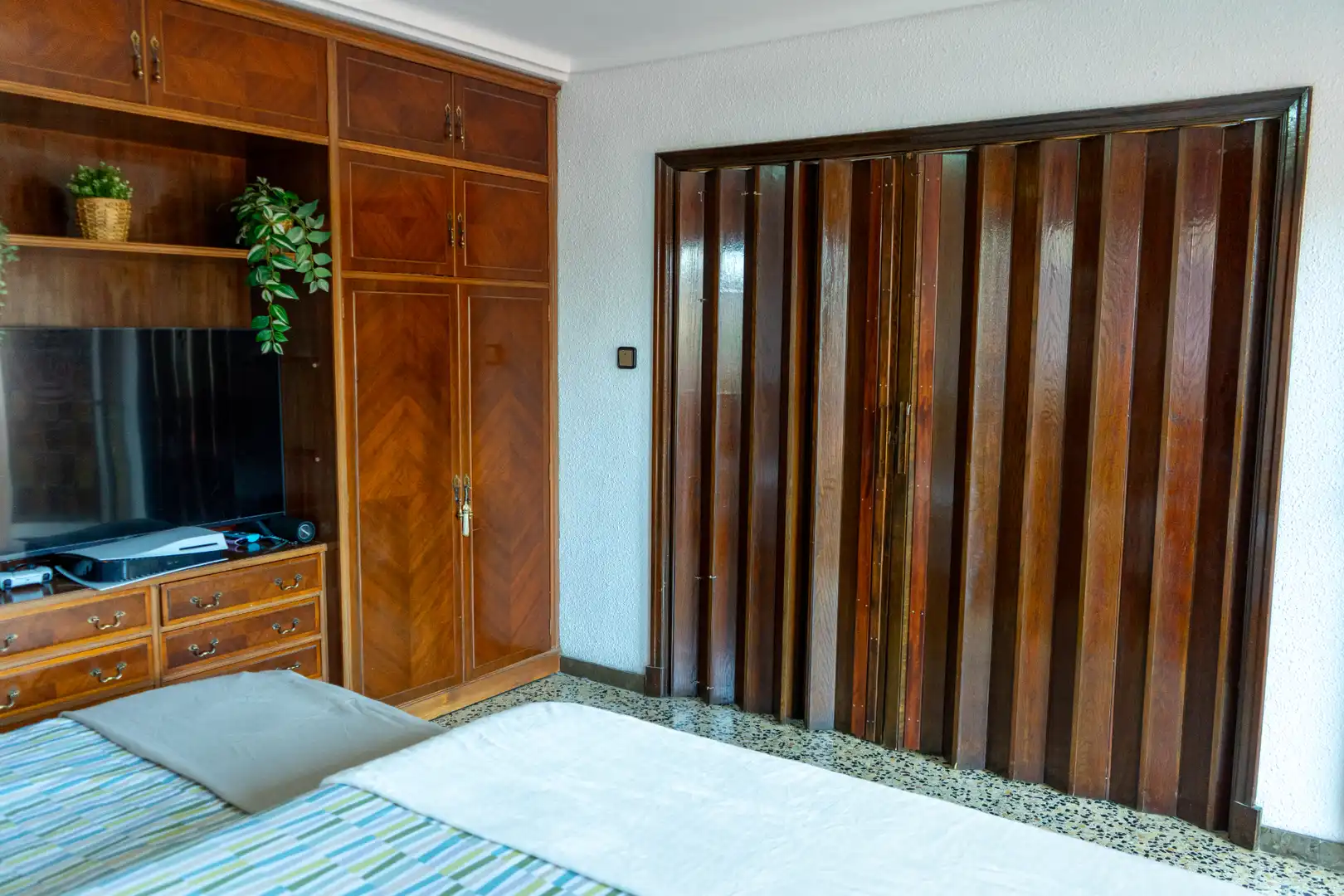 Habitación de Piso en venta en Zaragoza con Aire acondicionado, Calefacción y Terraza