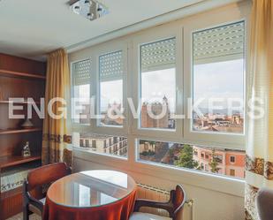 Dormitori de Apartament en venda en Requena amb Aire condicionat, Calefacció i Moblat
