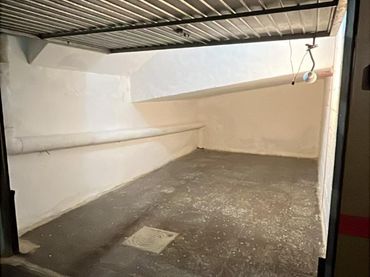 Einzelparkplatz zum Verkauf in Carrer Biar 24