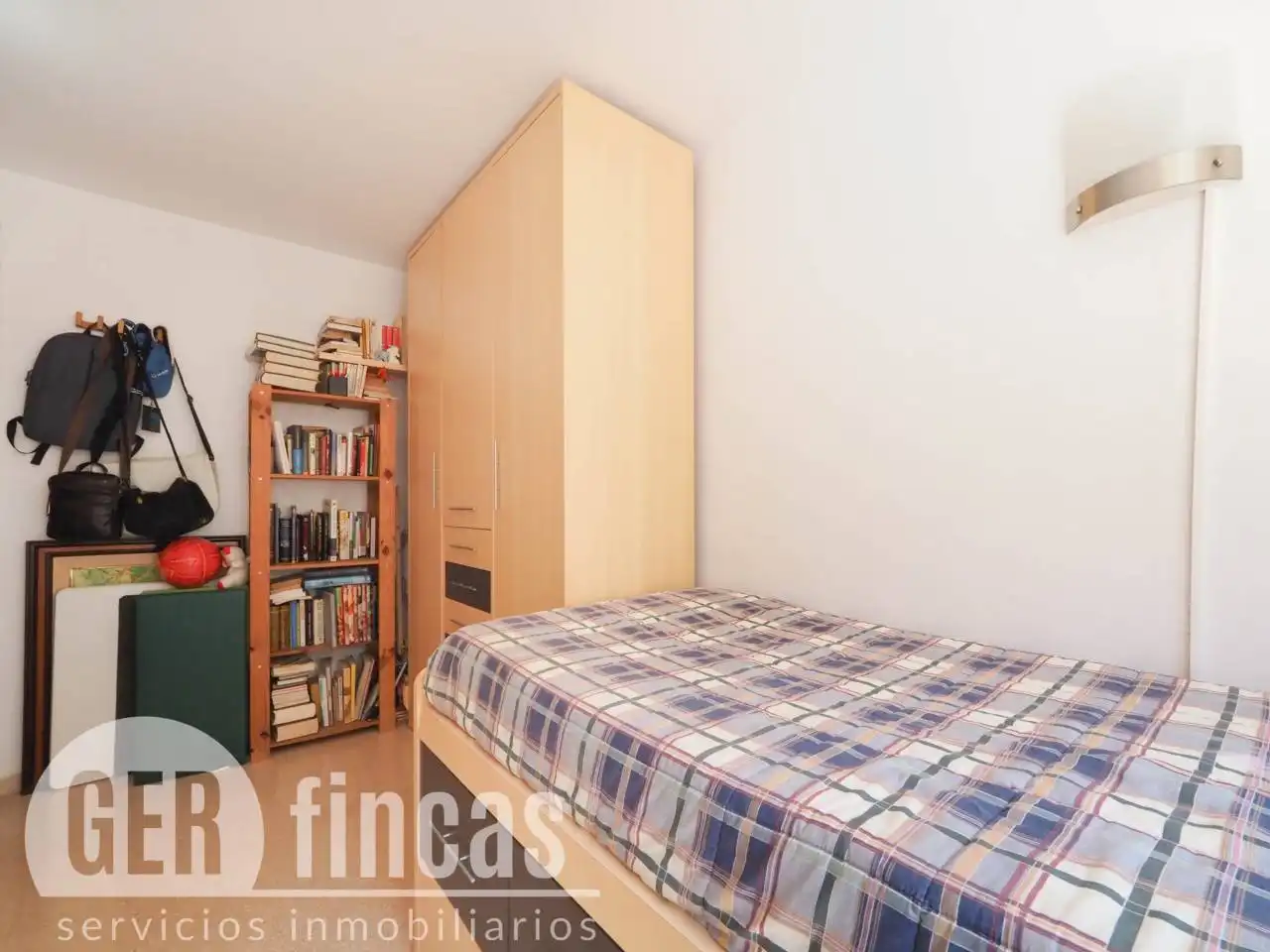 Habitación de Piso en venta en Terrassa con Aire acondicionado, Calefacción y Balcón