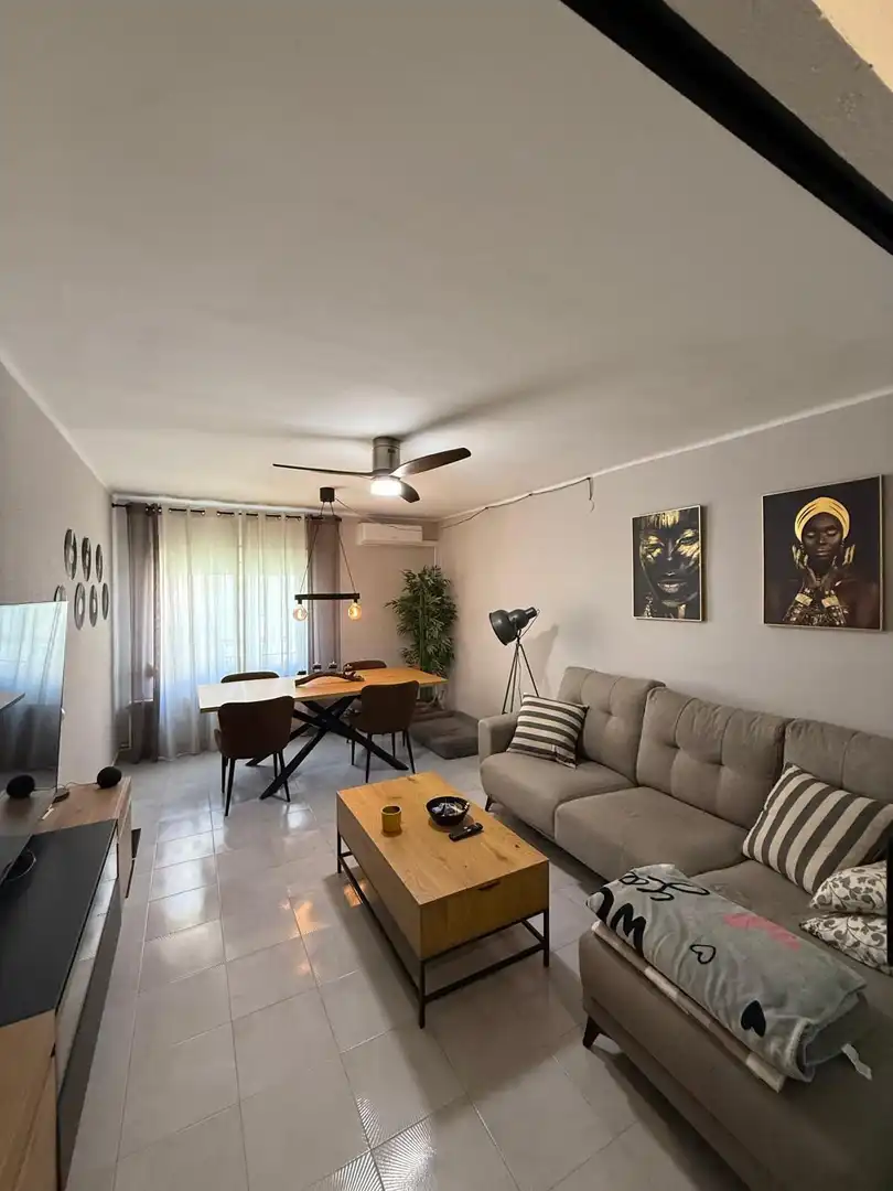 Living room of Apartments for sale in Lleida  with Air Conditioner and Furnished