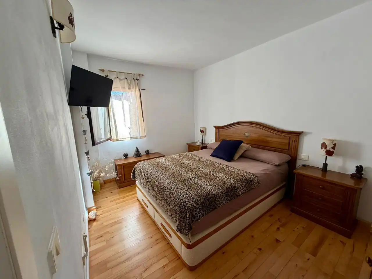 Dormitori de Pis de lloguer en San Bartolomé de Tirajana amb Aire condicionat, Parquet i Moblat