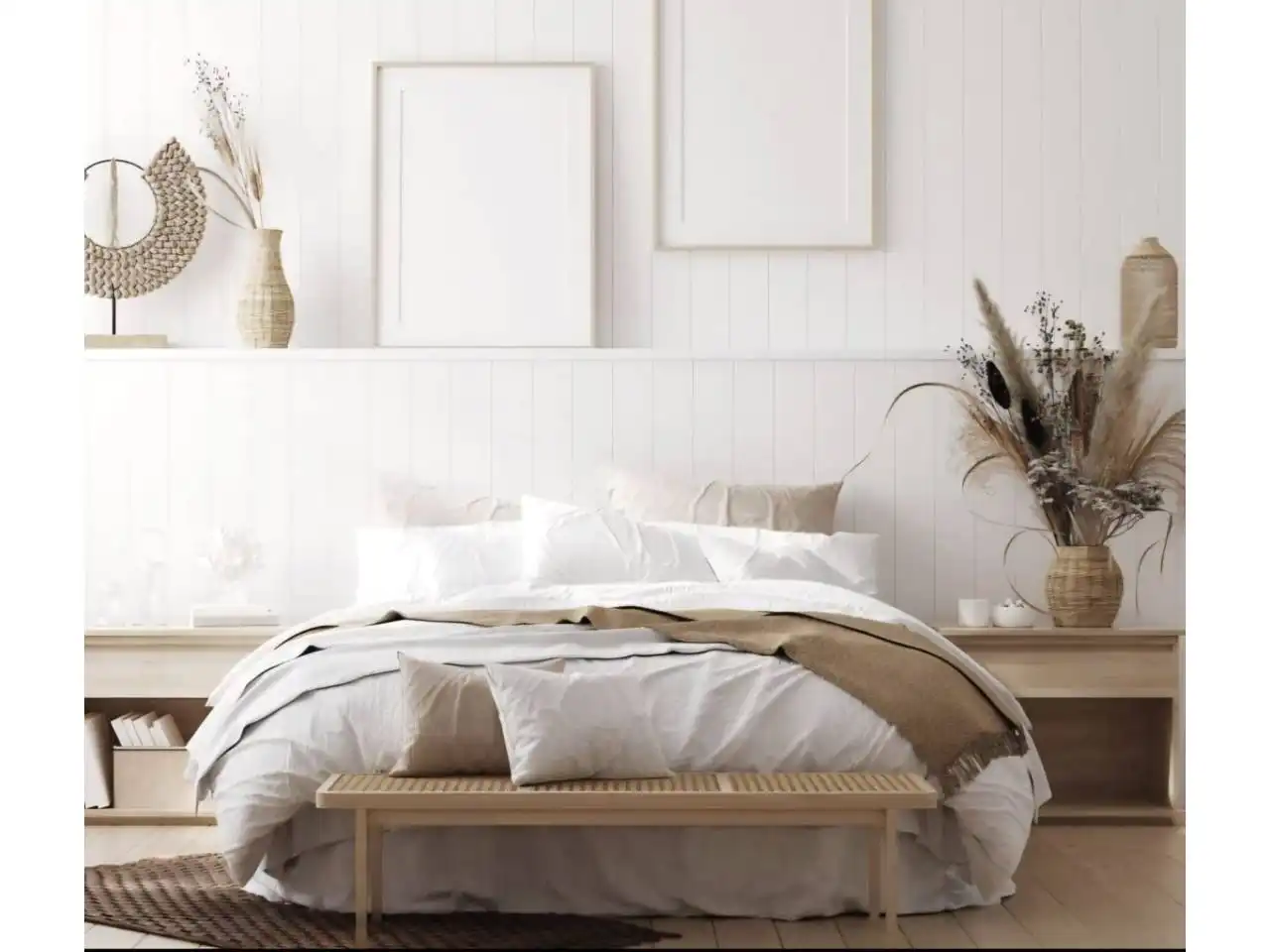 Bedroom of Detached homes for sale in Marbella  with Terrace and Community pool
