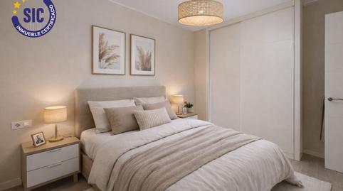 Foto 5 de Piso en venta en Cl Senyera la, Mont-Olivet, Valencia