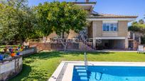 Exterior view of House or chalet for sale in Camas  with Air Conditioner, Heating and Private garden