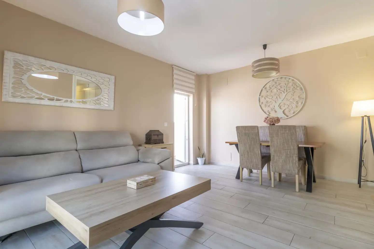 Detached homes for sale in Palmete