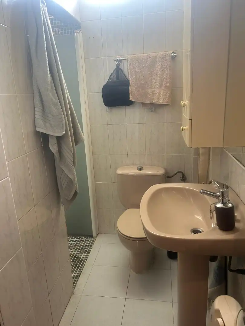 Bany de Pis en venda en Jaén amb Aire condicionat, Calefacció i Moblat