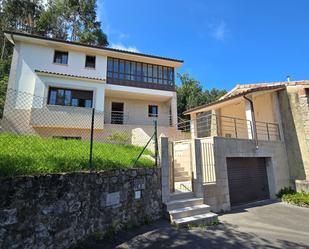 Exterior view of House or chalet for sale in Llanes  with Terrace