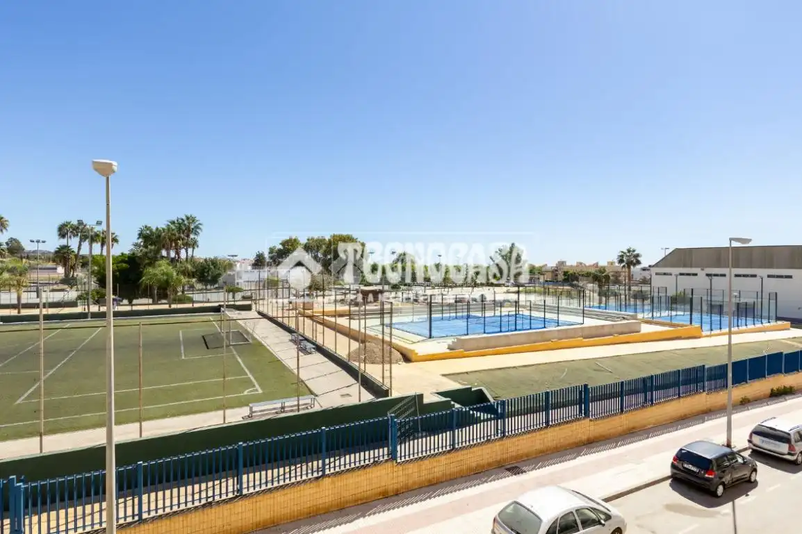 Wohnung zum Verkauf in Vélez-Málaga ciudad, imagen 2