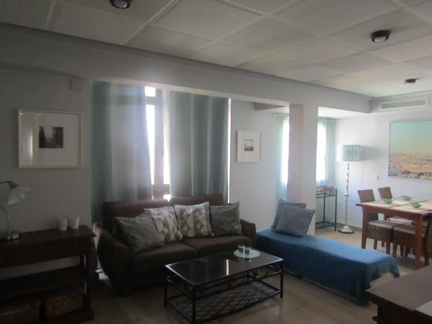 Sala d'estar de Pis de lloguer en Valencia amb Aire condicionat, Calefacció i Parquet