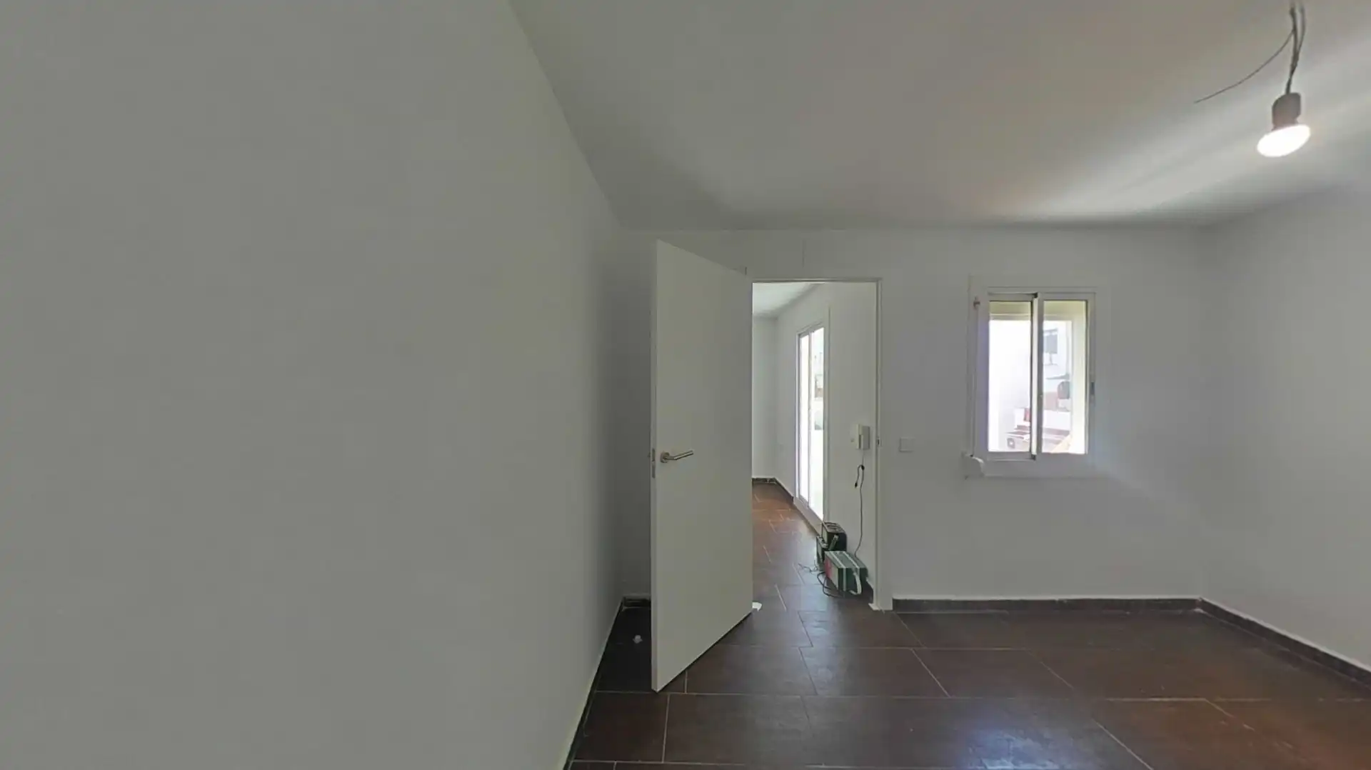 Piso en venta en L'Hospitalet de Llobregat con Balcón