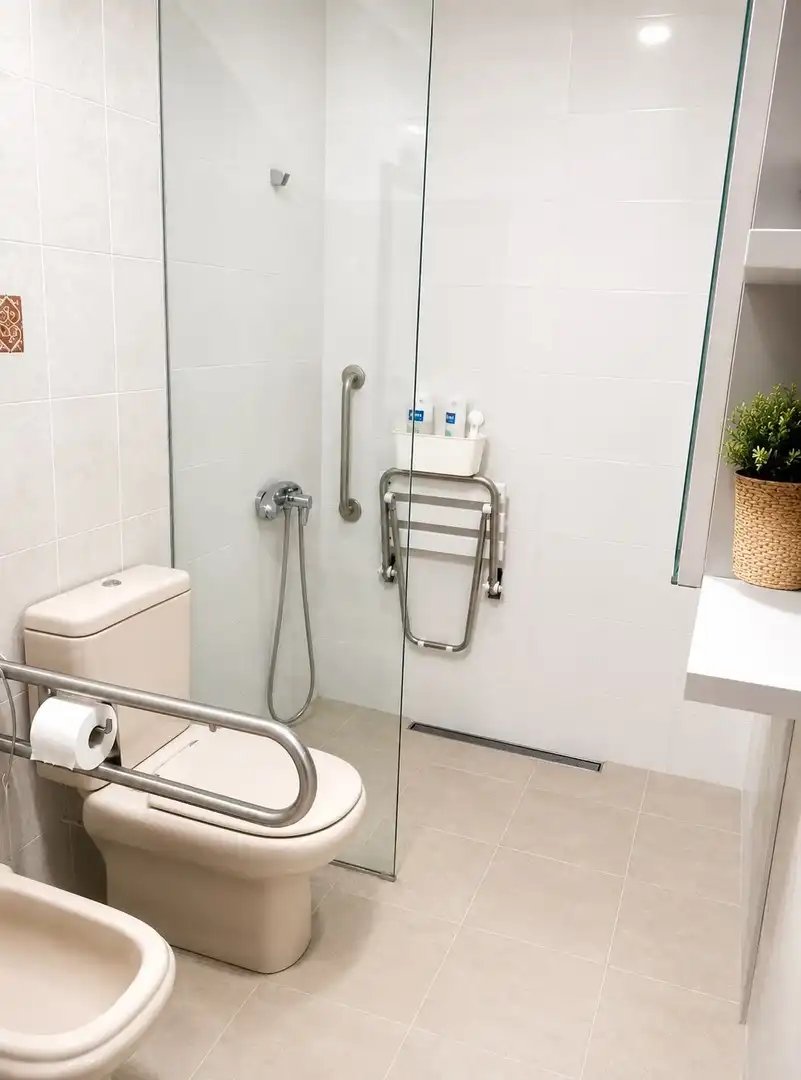 Baño de Piso en venta en Candelaria con Terraza y Amueblado