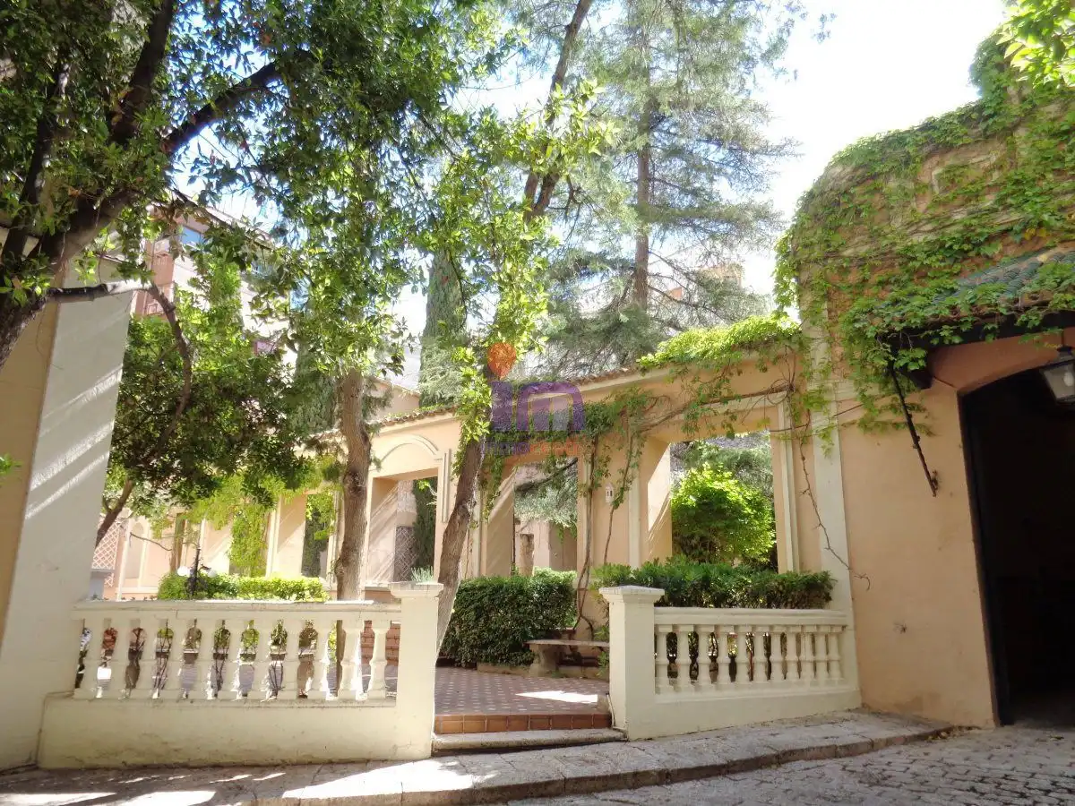 Vista exterior de Casa o chalet en venta en Valdepeñas con Aire acondicionado, Calefacción y Trastero