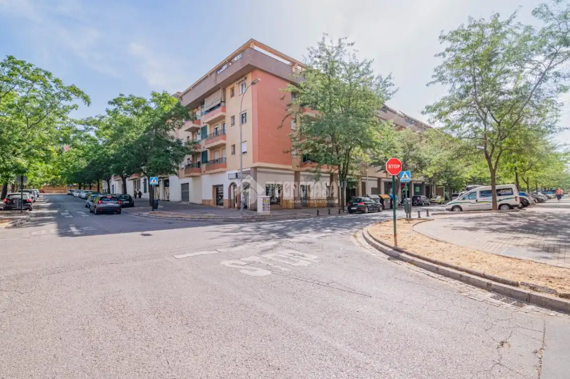Exterior view of Flat for sale in Granada