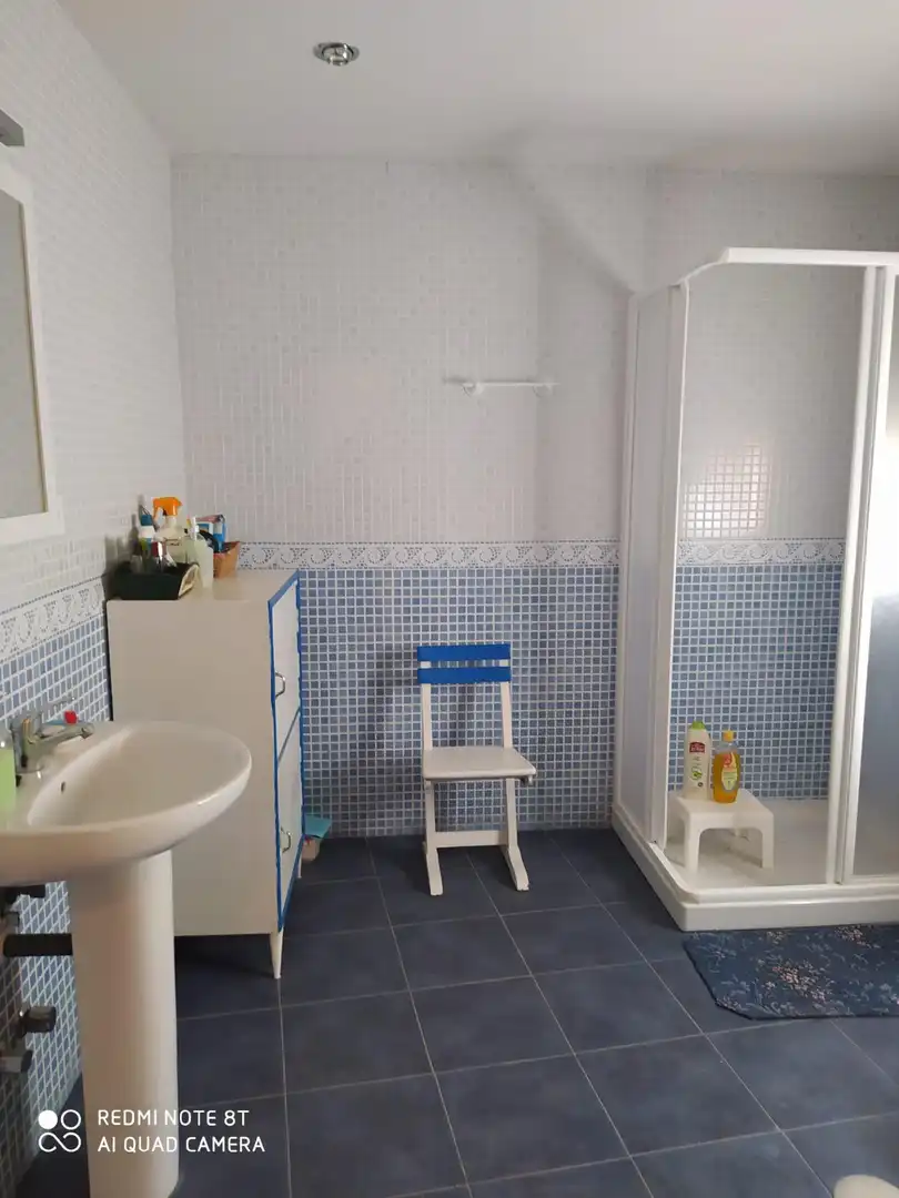 Bany de Casa o xalet en venda en Villamayor de Calatrava amb Jardí privat, Traster i Piscina
