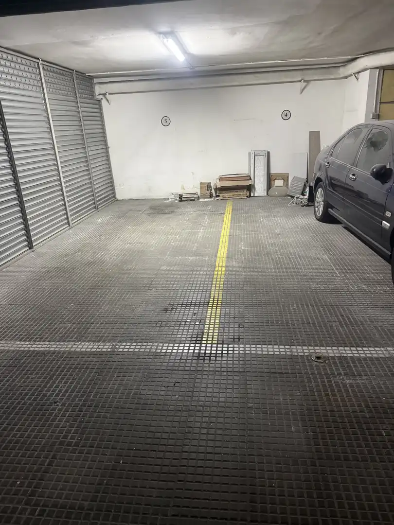 Parking of Garage for rent in Ourense Capital 