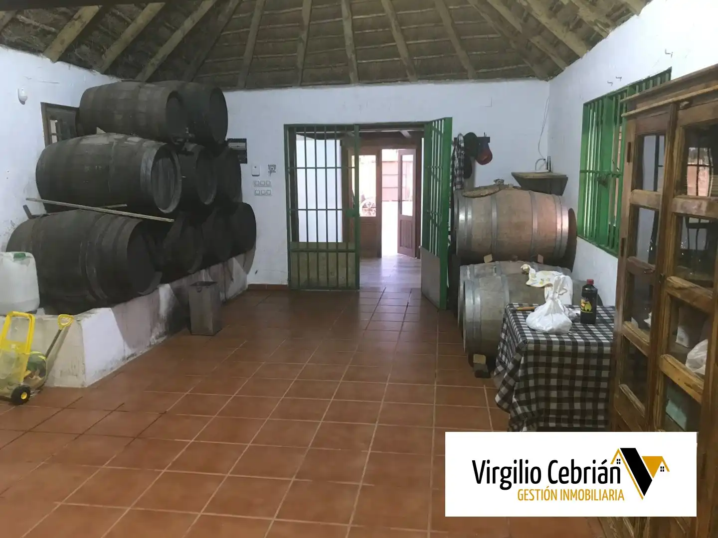Finca rústica en venda en Chipiona amb Jardí privat