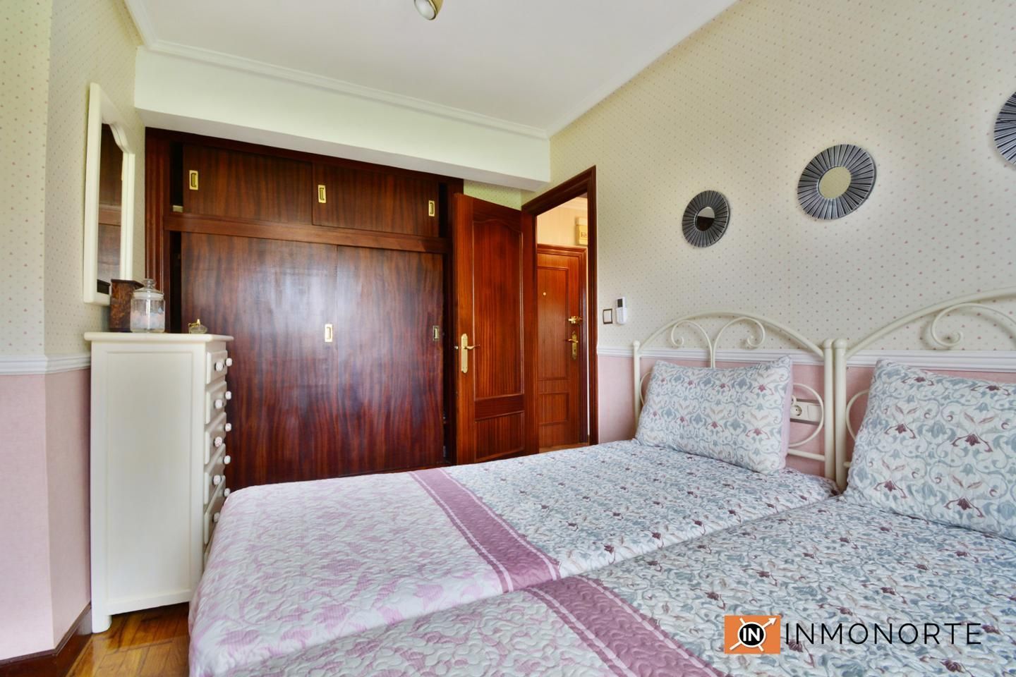 Bedroom of Planta baja for sale in Laredo  with Heating and Furnished